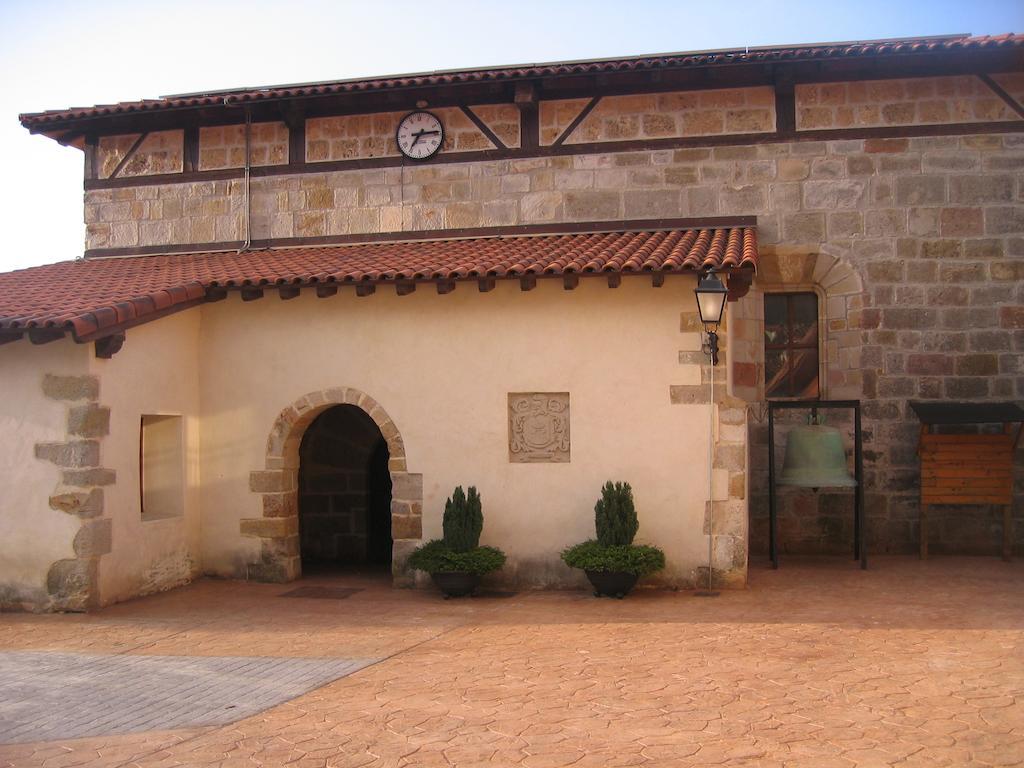 Landhuis Legaire Etxea *