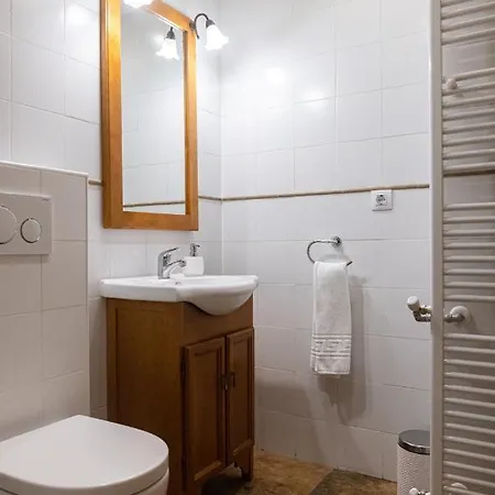 Maison d'hôtes Legaire Etxea à Ibarguren Extérieur photo